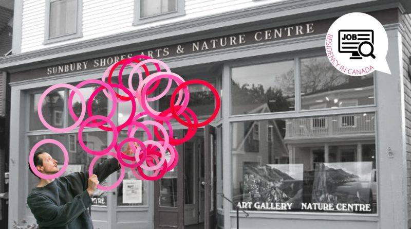 Juggler Jay Gilligan in front of Sunbury Shores Arts and Nature Center gallery entrance
