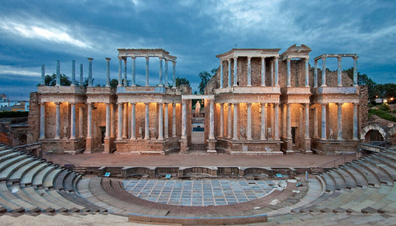 The 5 Oldest Amphitheaters in the World