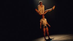 N.Ormes: A Groundbreaking Circus Duo Defying Gender Norms at Edinburgh Fringe 2024