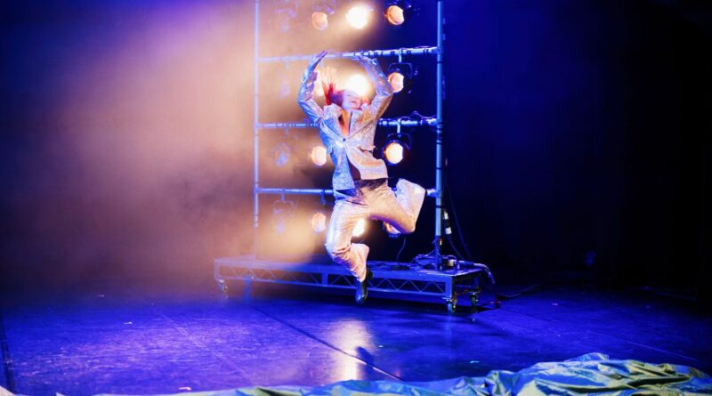 Headline Its Spring Season