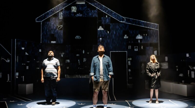 Cast Set for Parlour Song Revival at Greenwich Theatre in London