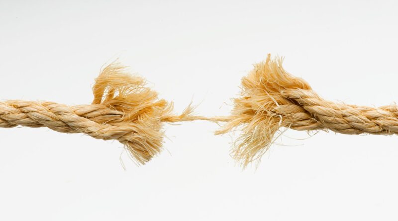 Breaking Free from Success Traps: Reclaim Your Power and Redefine Success