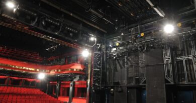 Technical Theatre Jobs: The StageLync Job Board