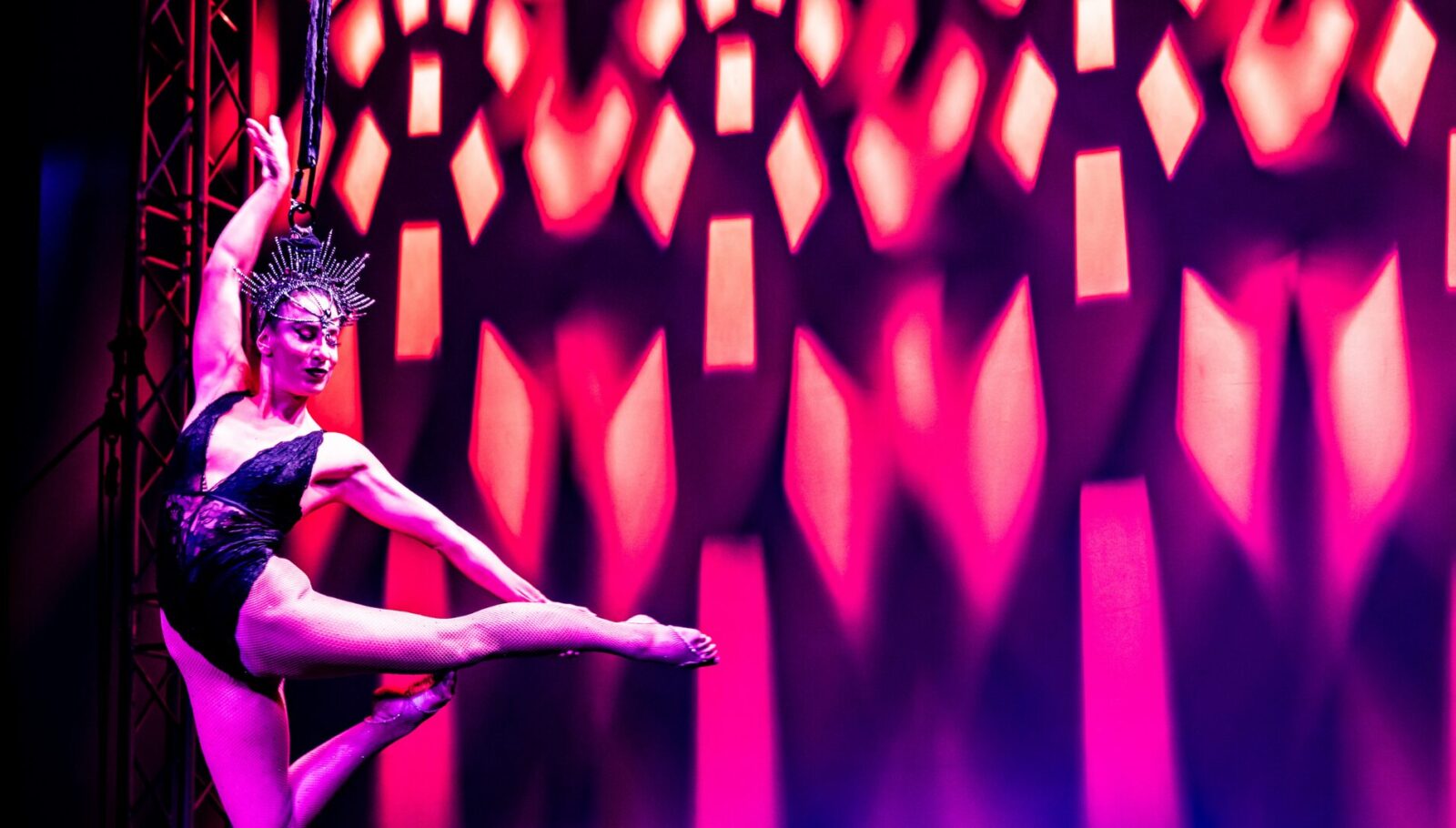 Soirée des Arts In the Heart of Miami – A Circus Celebration