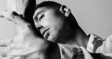 Bence Vági: Building Immersive Worlds Through Circus and Dance