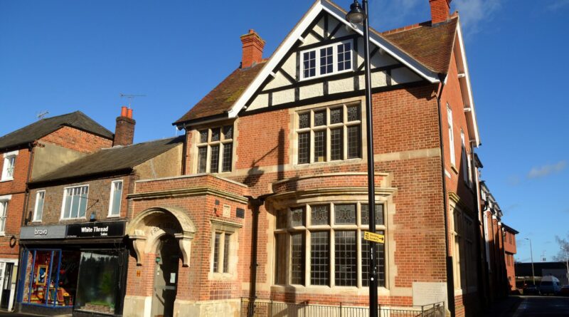 Dame Julie Walters Supports Newbury’s Old Library Campaign