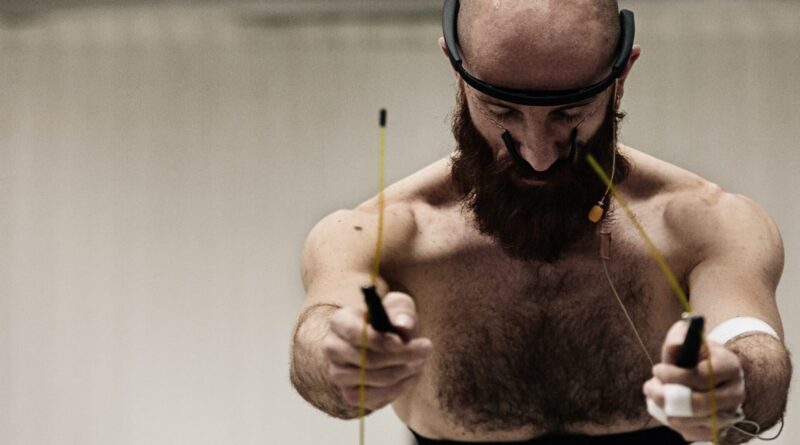 Jorge Crecis: Presence, Performance, and Fullness