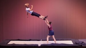 Between Street Theatre And Theatre Stage – Duo Aramelo