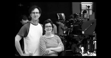 Mouvement Perpétuel at 25: Dancing with the Camera Mouvement Perpétuel at 25: Dancing with the Camera