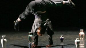 SURREALE: FLIC Circus School Opens Call for Artists Under 35 in Turin, Italy