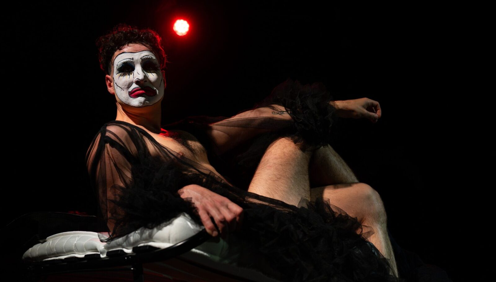 KINDER Award-Winning Queer Drama Heads to Brighton Fringe