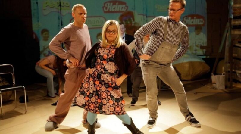 The Theatre Backpacker Disability Arts – Theater HORA