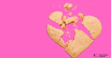 Cast for Eastern Angles’ Comedy Drama It Comes In Waves