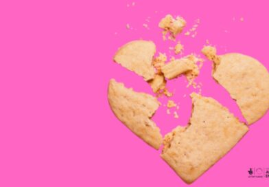 Cast for Eastern Angles’ Comedy Drama It Comes In Waves - StageLync