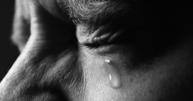 Death bots: Why Grief Isn’t for AI to Monetize Death bots: Why Grief Isn’t for AI to Monetize