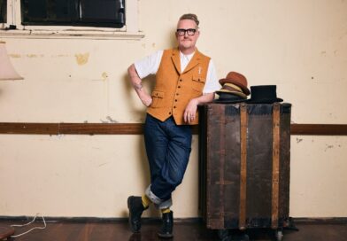 Andy Packer Building Worlds on Stage - StageLync