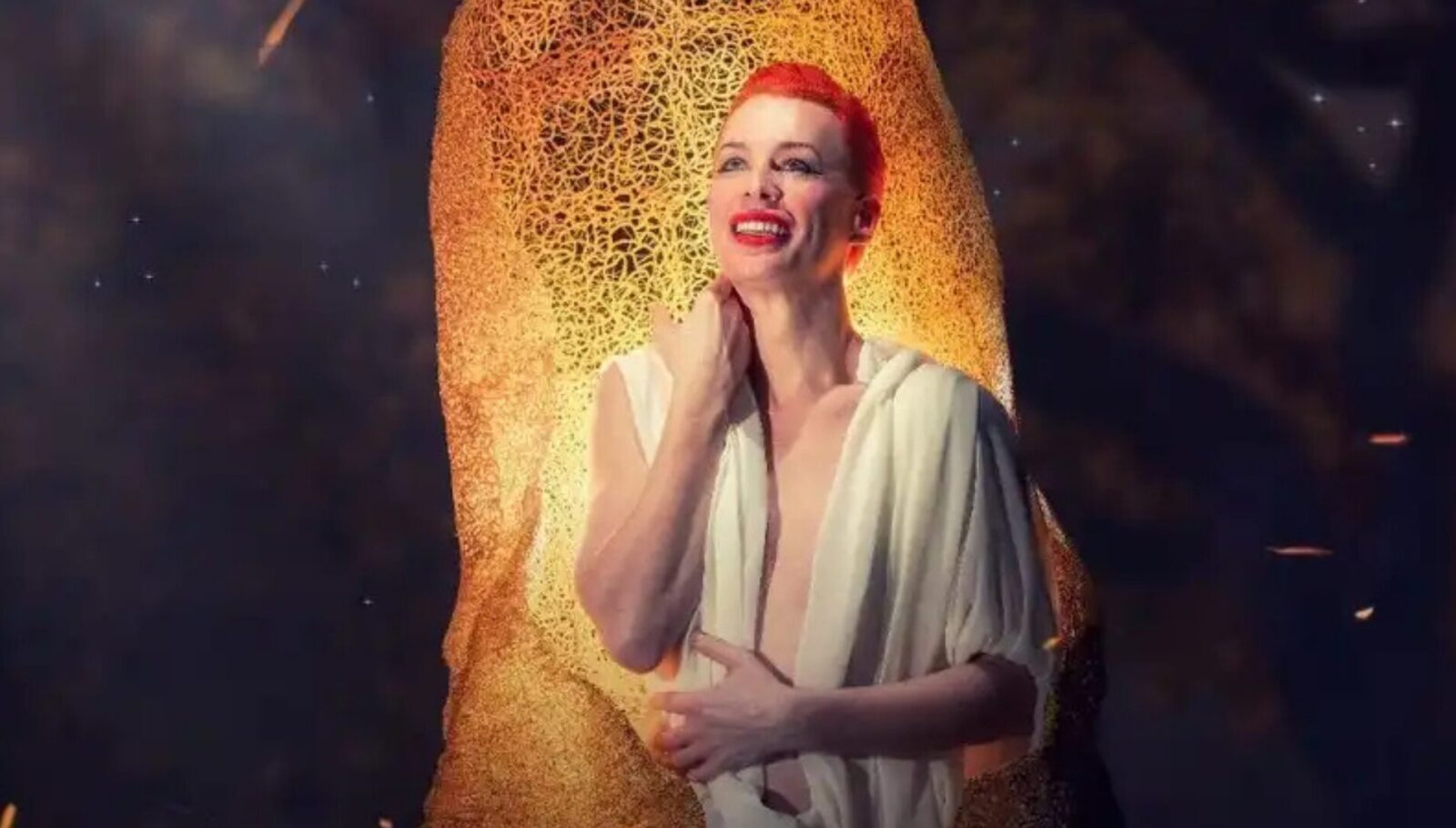 Divina de Campo Stars in London Debut of 'Amanda' Musical - StageLync