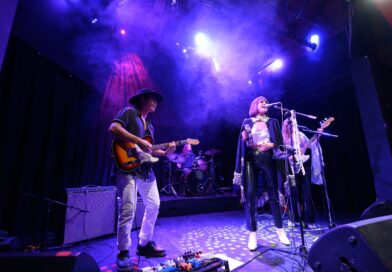 Onstage Performing Jobs & Auditions