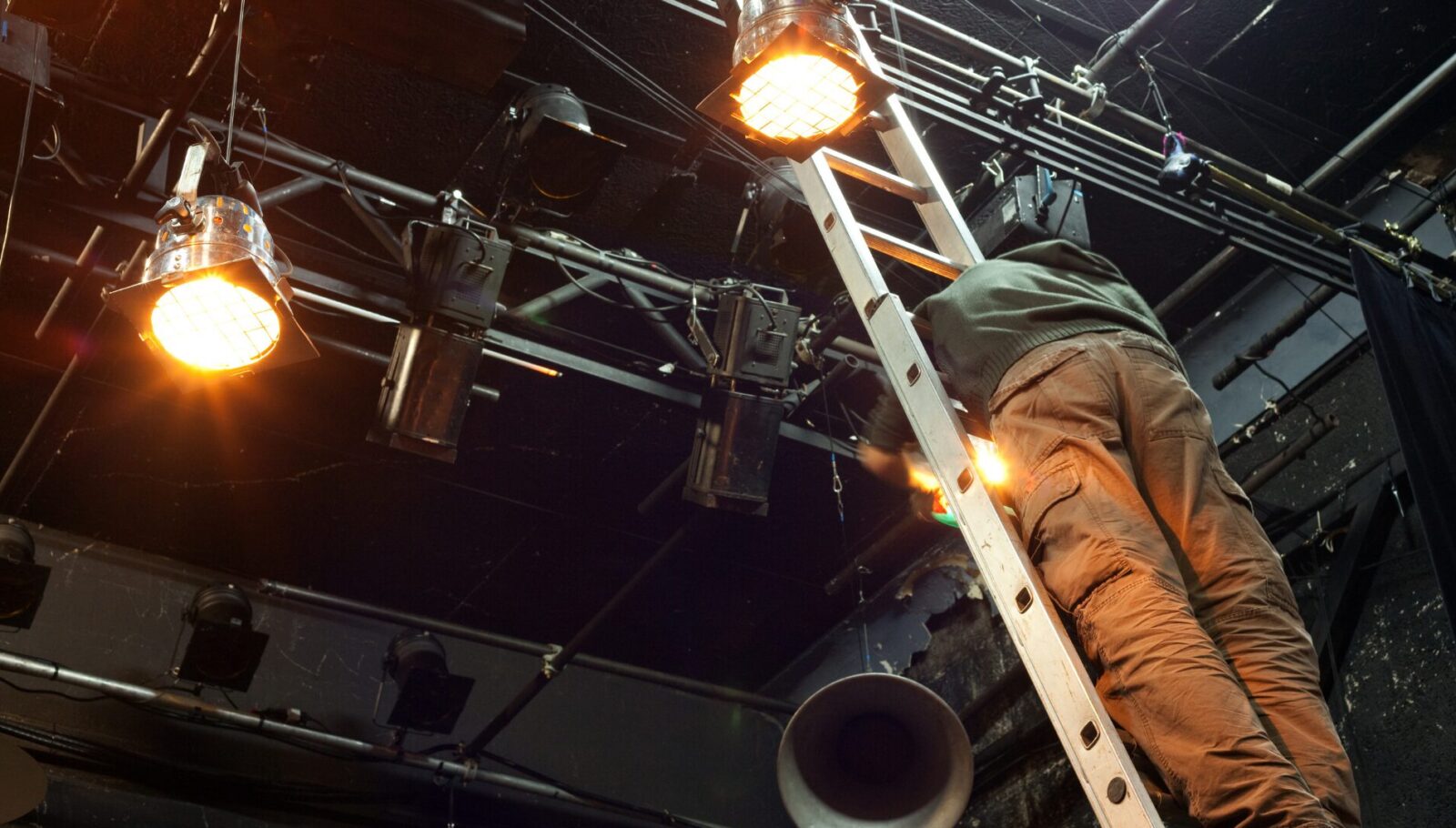 StageLync Job Board: Lighting and Electrical Jobs in Performing Arts
