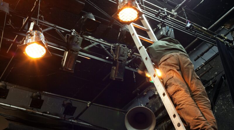 StageLync Job Board: Lighting and Electrical Jobs in Performing Arts