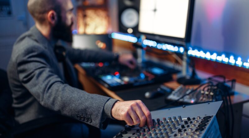 StageLync Job Board: Sound & Audio Jobs in Theatre, Touring & Live Events StageLync Job Board: Sound & Audio Jobs in Theatre, Touring & Live Events