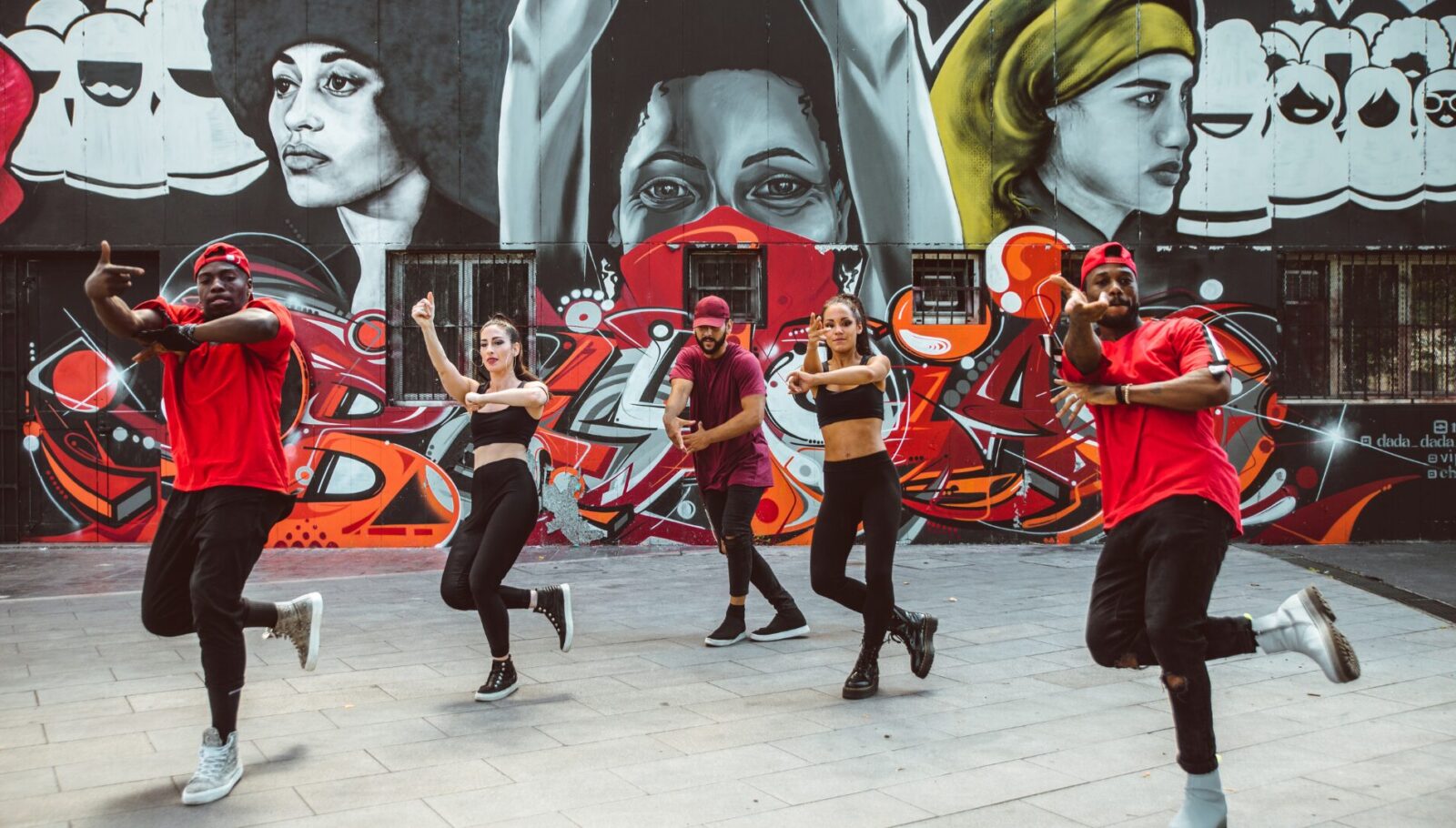dance & physical performer jobs