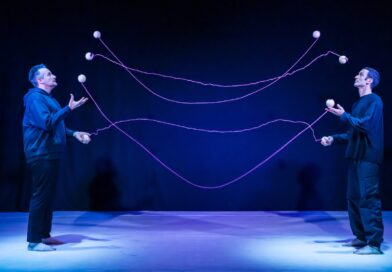 Hologram: A Visual Juggling Performance at 3AM Theatre