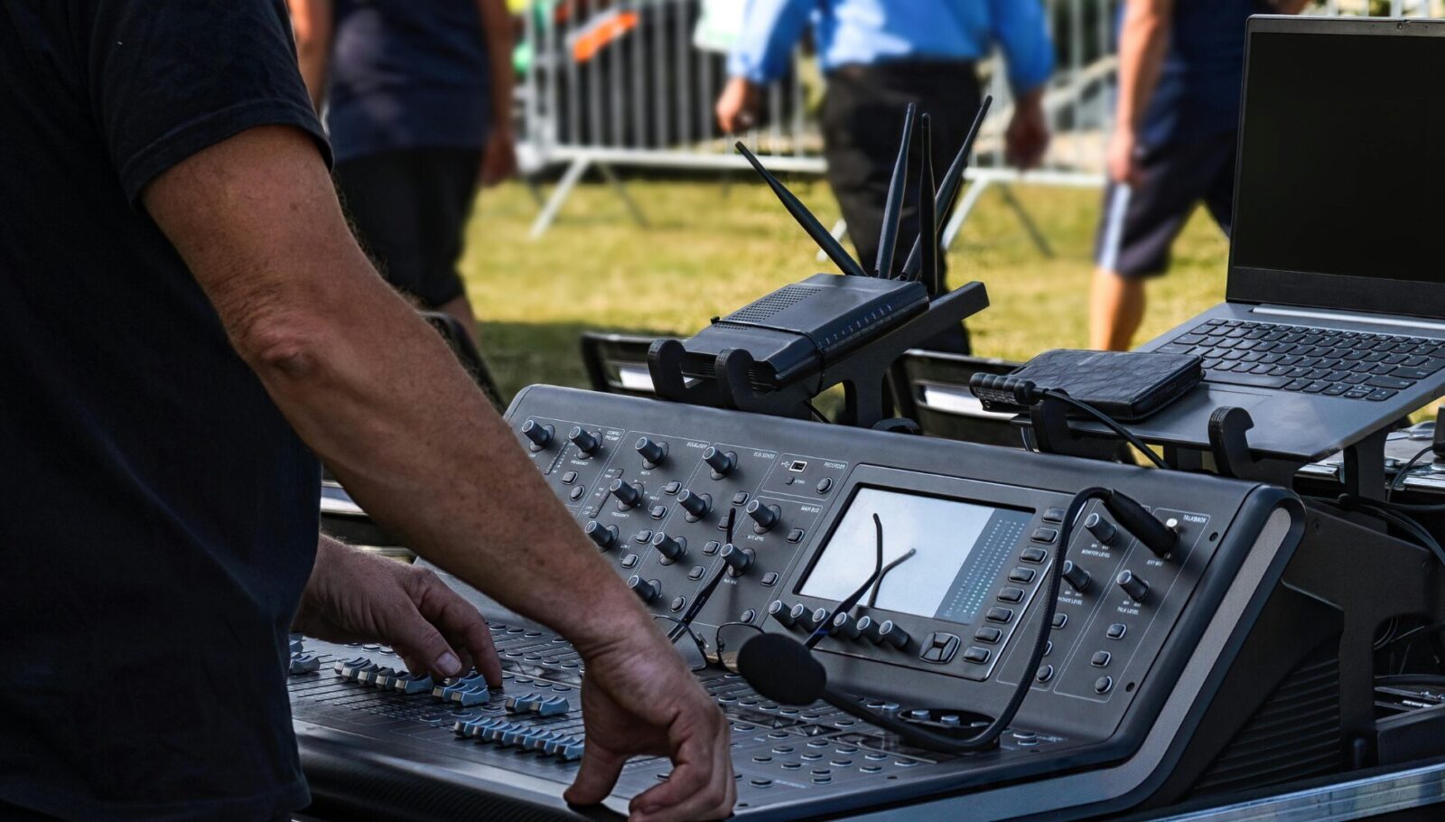 Audio & Sound Jobs Worldwide The StageLync Job Board