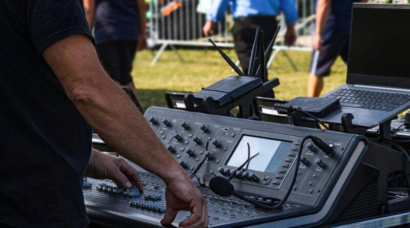 The Latest Audio & Sound Jobs Worldwide: The StageLync Job Board