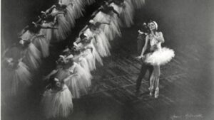 How to Build a Calling Script for Ballet